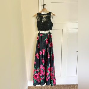NEW Sequin Hearts Floral Dress | Size 3 |  Long Skirt and Blouse 2 Piece Set